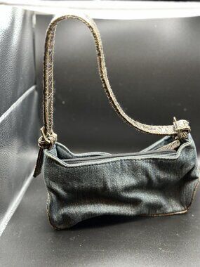 vintage 1990s/2000s denim knock off Fendi Baguette shoulder bag